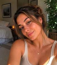 Mia C.